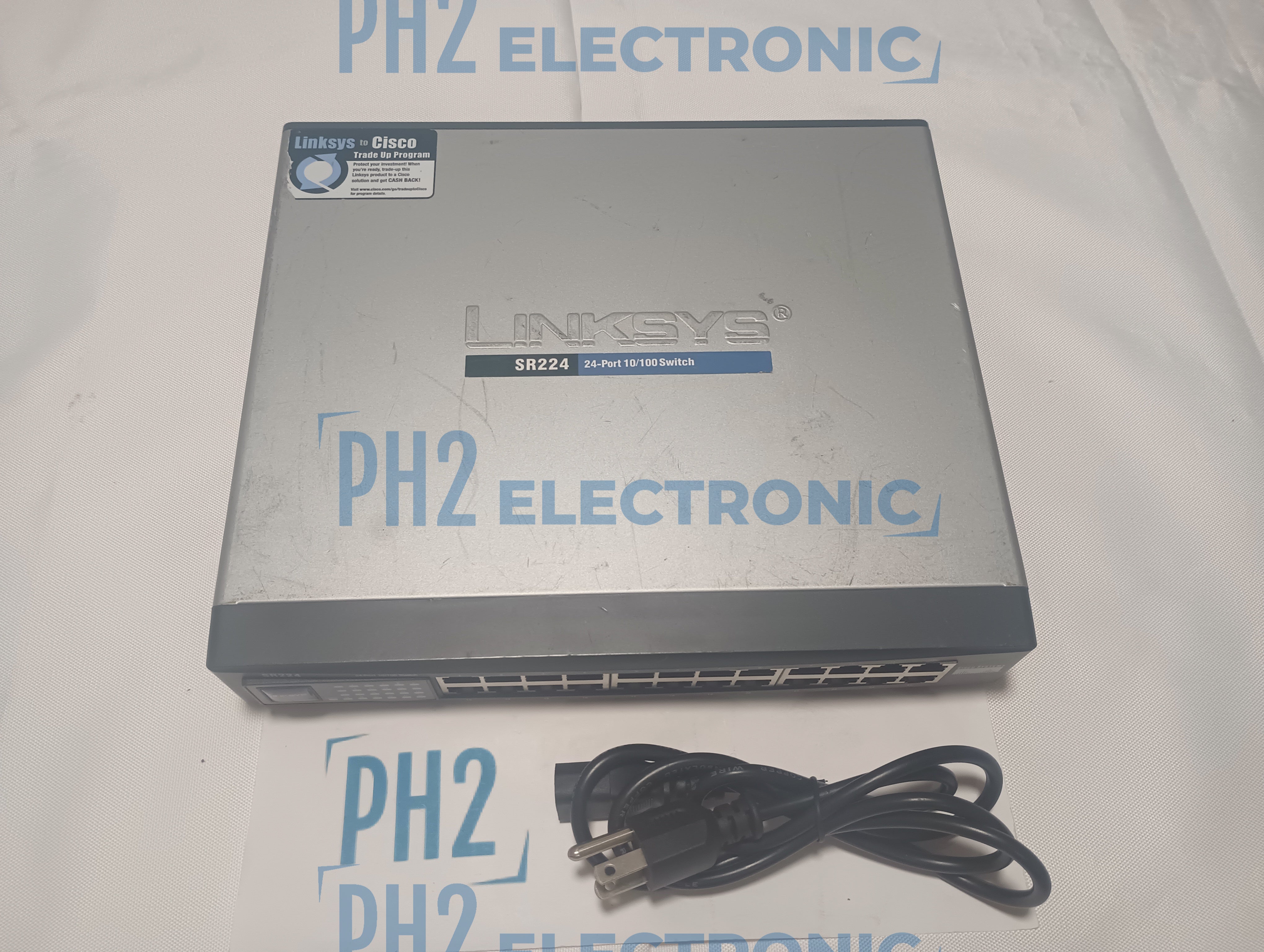 CISCO SR224 LINKSYS 24-Port 10/100 Network Switch