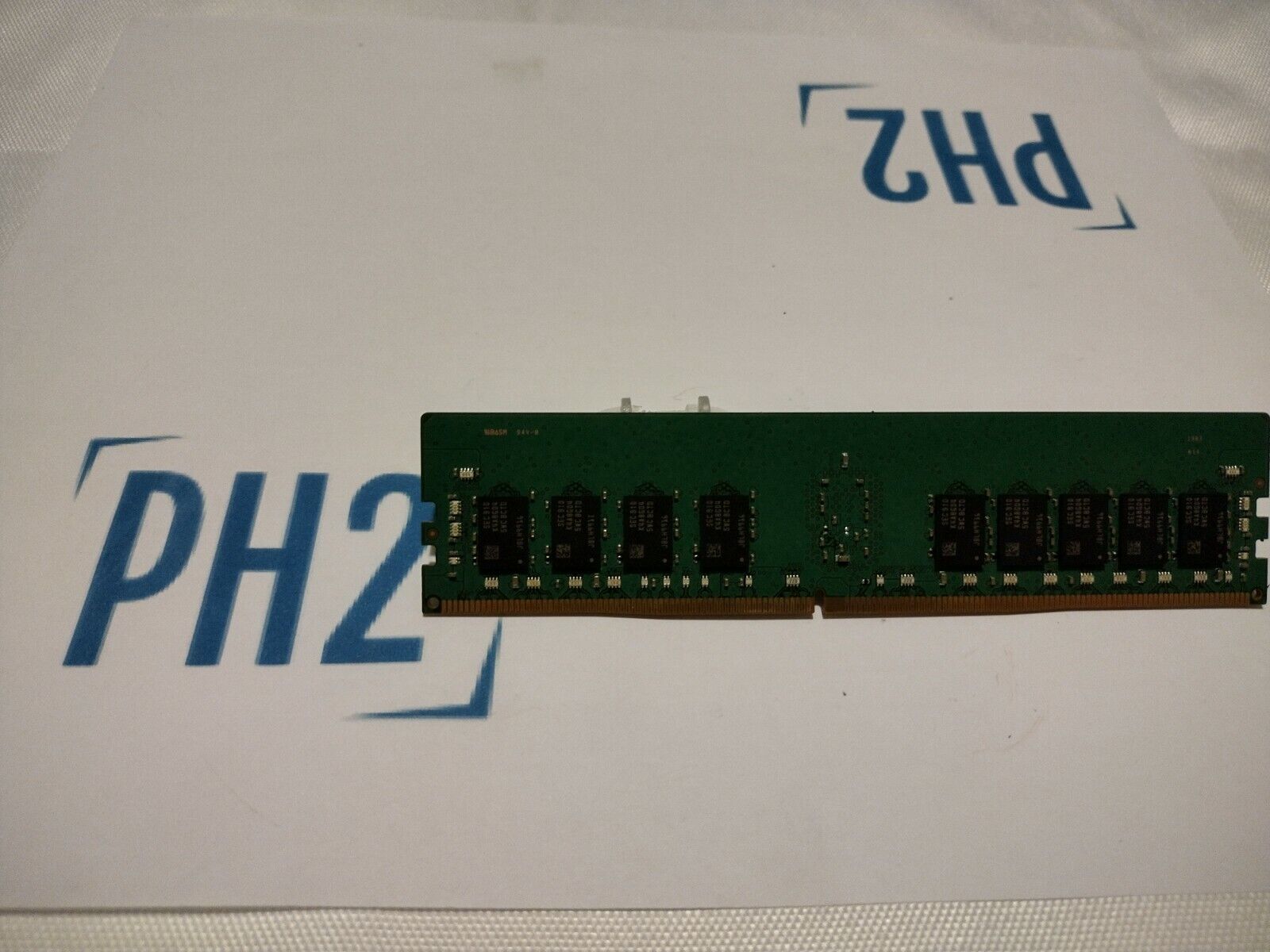 SAMSUNG M393A2K40CB2-CTD 16GB 1RX4 PC4-2666V-RC2-12 DDR4 MEMORY