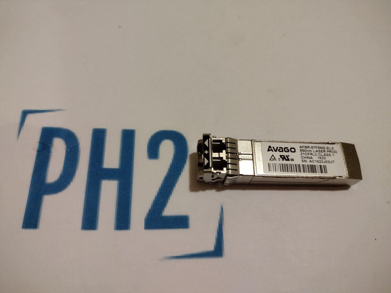 thumbnail image 2 of Avago-Qlogic AFBR-57F5MZ-QL 16Gb/s SFP+ Fiber Channel Transceiver – 1310nm, 10km, Duplex LC 2 of 5