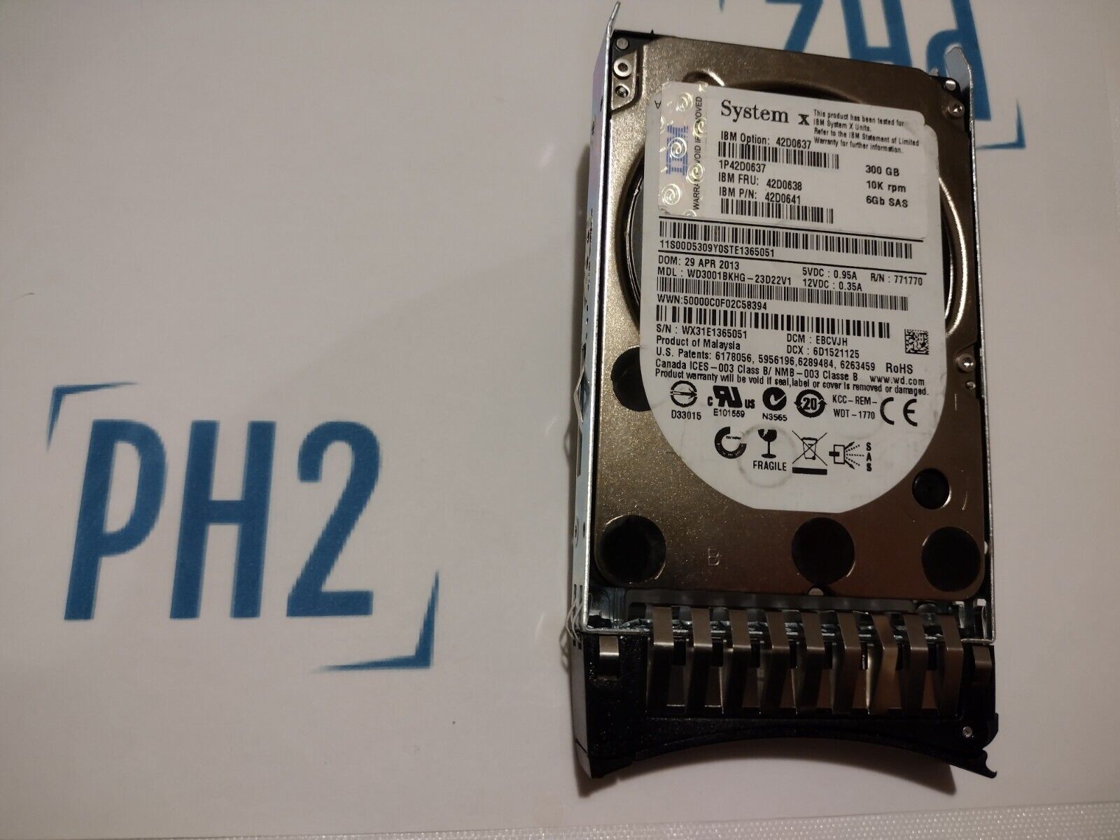 IBM WD3001BKHG 42D0637 42D0638 300GB 10K 6Gb/s 2.5'' SFF SAS Hot Swap Hard Drive