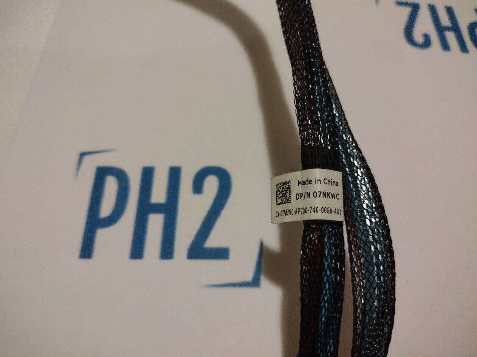 DELL 7NKWC 07NKWC PowerEdge R430 Dual Mini SAS HD (SFF-8643) to PERC Cable 70cm