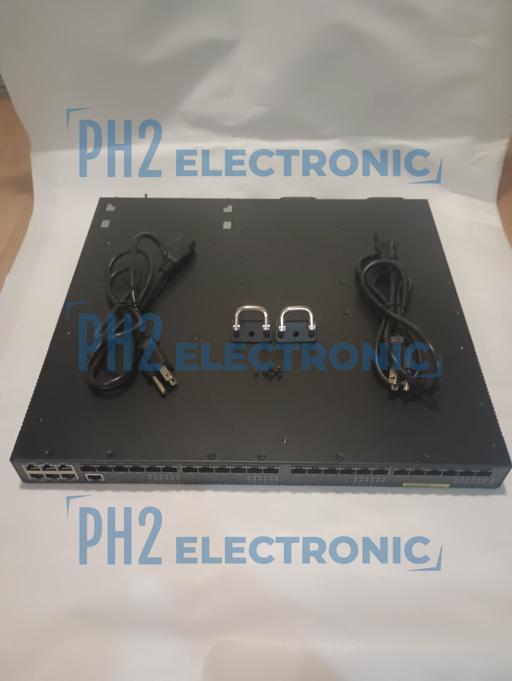 Quanta Server Power Module QUANTA LB6M Network Switch 10GB 24-Ports SFP+ Dual Power Supply With R