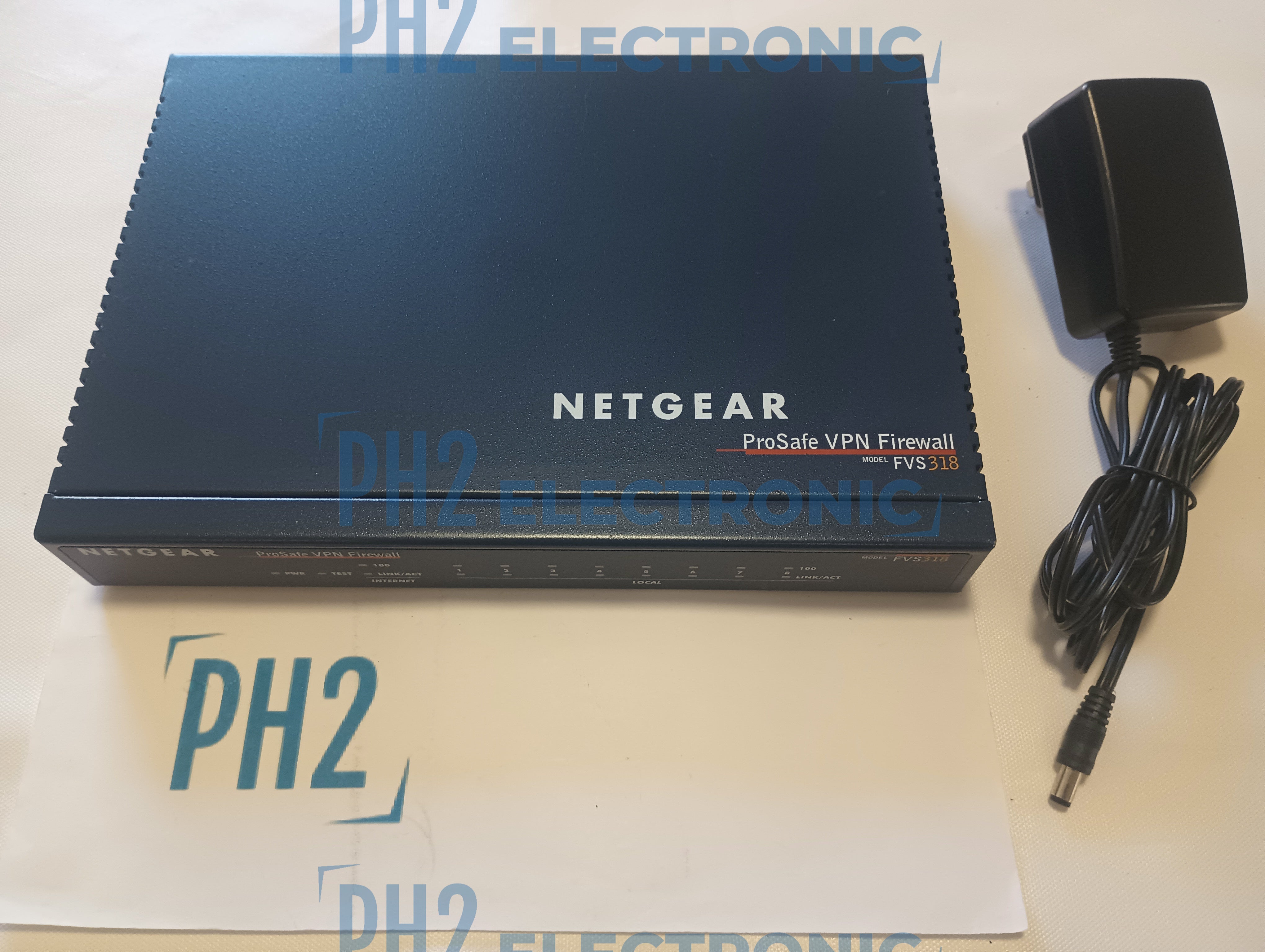 NetGear FVS318 ProSafe 10/100Mpbs 8-Port HighSpeed VPN Firewall Router