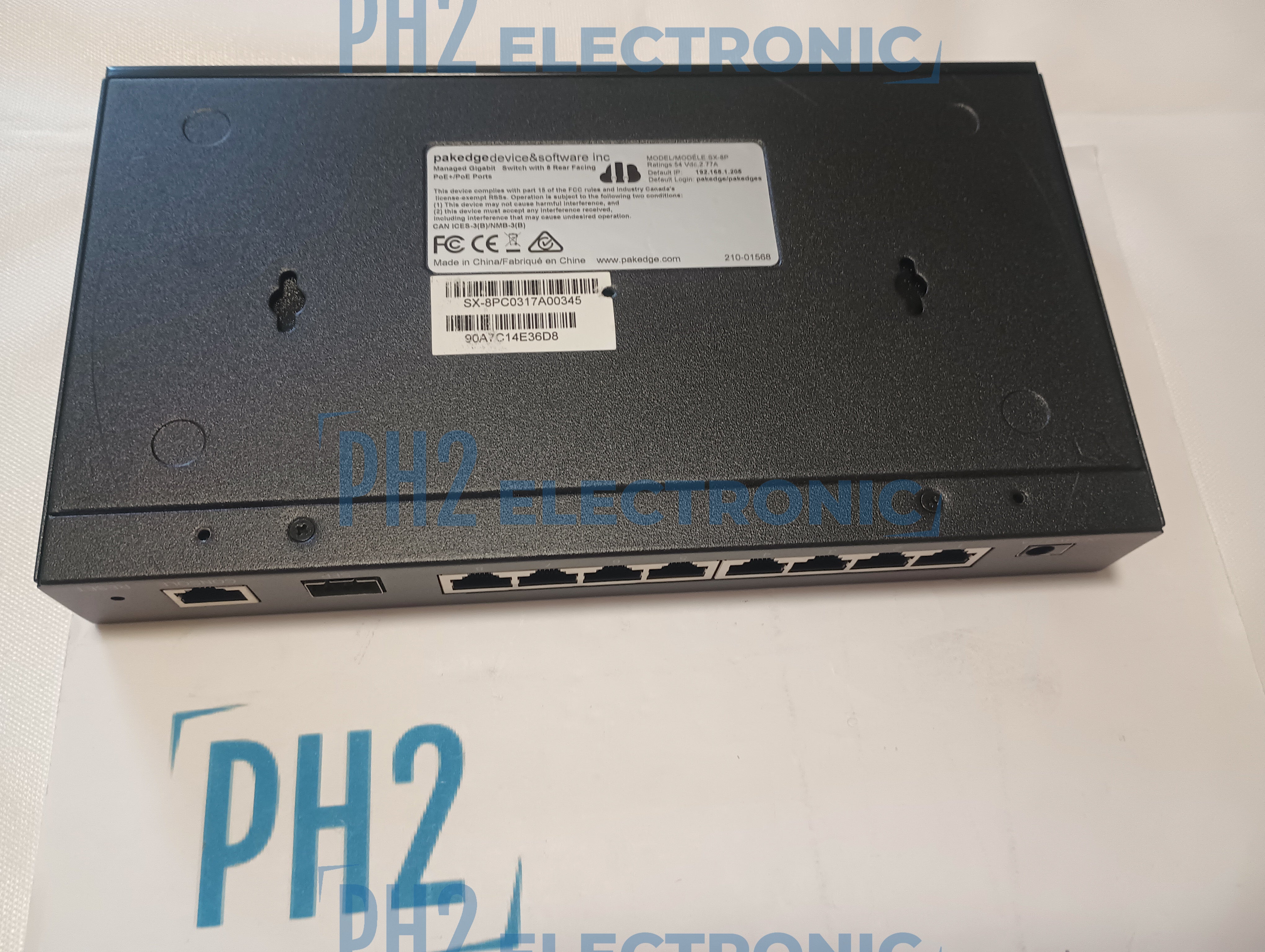 Pakedge	SX-8P			managed 8-Port gigabit Network switch POE+