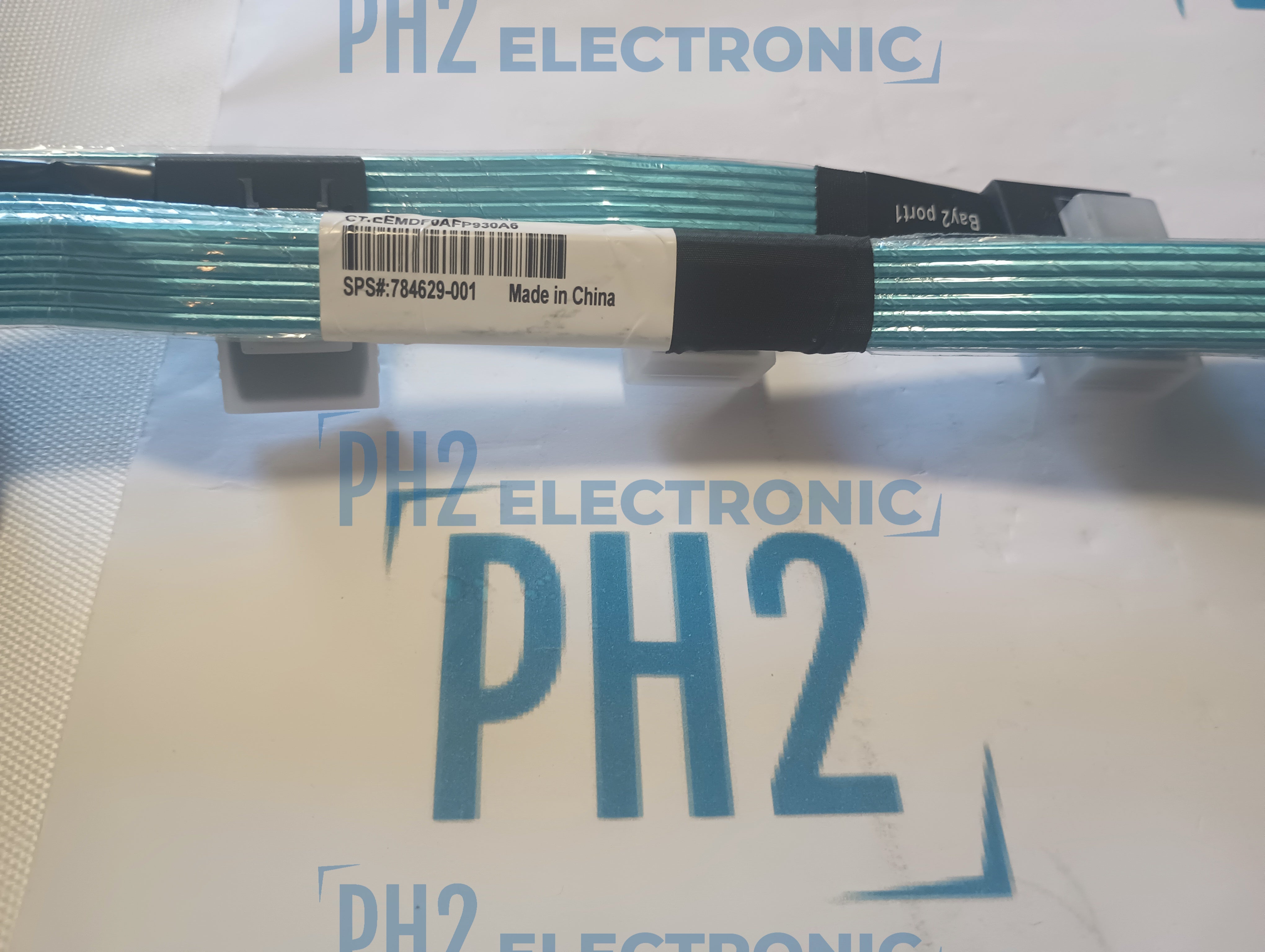 HPE 781579-001 784629-001 ProLiant DL380 Gen9 Mini-SAS Cable-Includes four mini-SAS cables