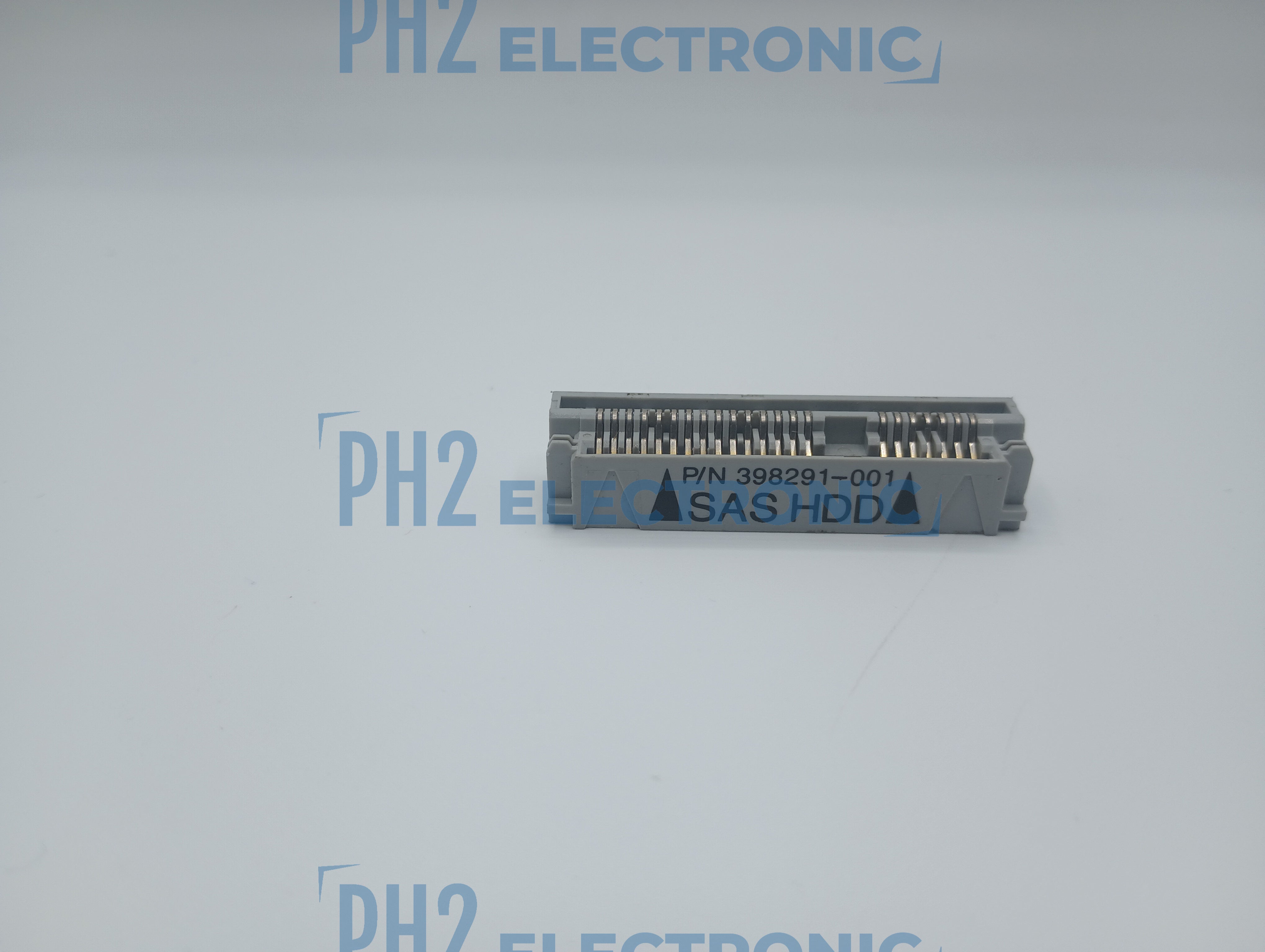 thumbnail image 2 of HP 398291-001 SAS To SATA Adapter Connector – Open Box 2 of 4