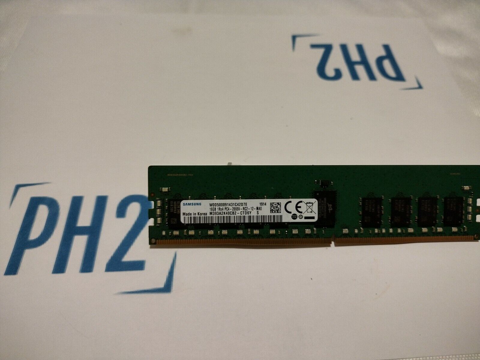 SAMSUNG M393A2K40CB2-CTD 16GB 1RX4 PC4-2666V-RC2-12 DDR4  MEMORY
